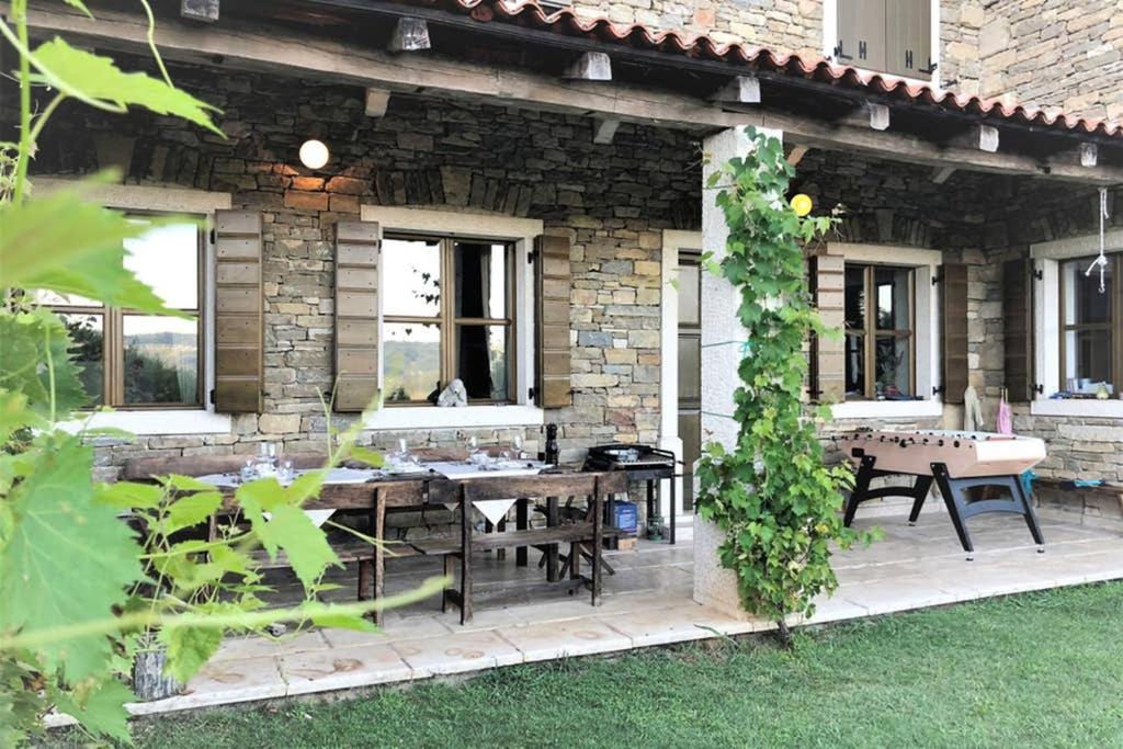 Villa Bazjaki - Beautiful Stone Villa In Istria With Private Pool Livade Ngoại thất bức ảnh