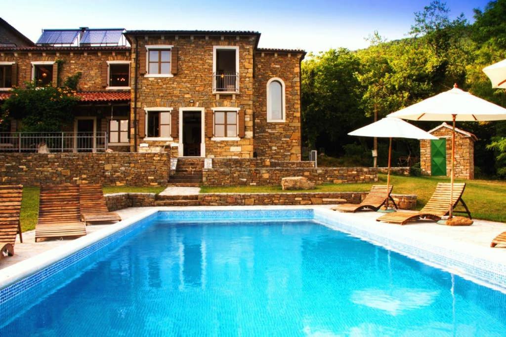 Villa Bazjaki - Beautiful Stone Villa In Istria With Private Pool Livade Ngoại thất bức ảnh