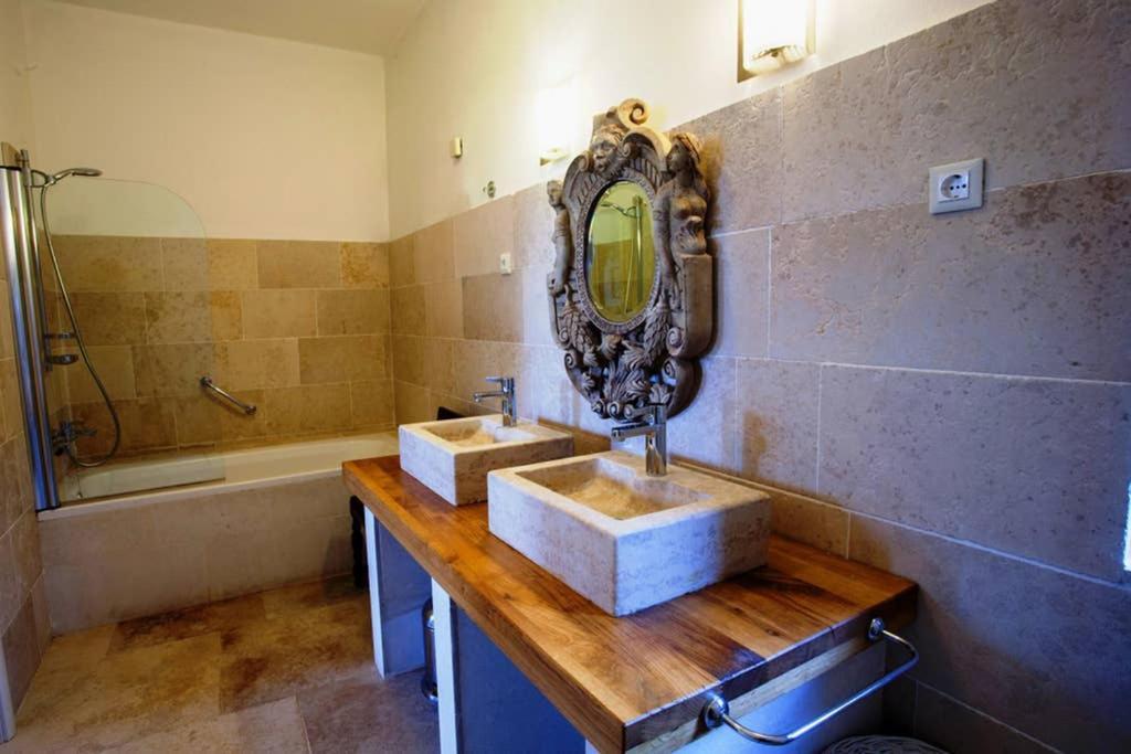 Villa Bazjaki - Beautiful Stone Villa In Istria With Private Pool Livade Ngoại thất bức ảnh